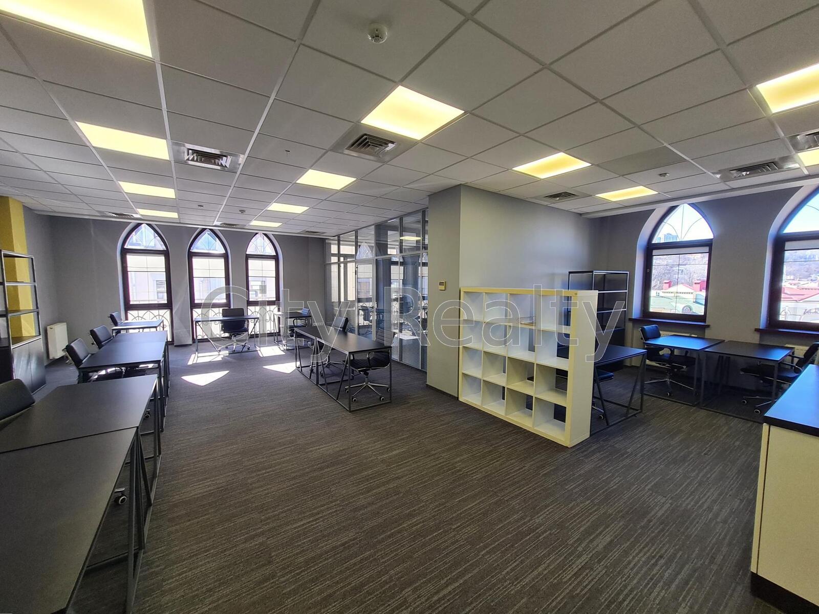 Офіс 91 м.кв. Вул. Воздвиженська 41 Поділ метро Поштова площа Без%