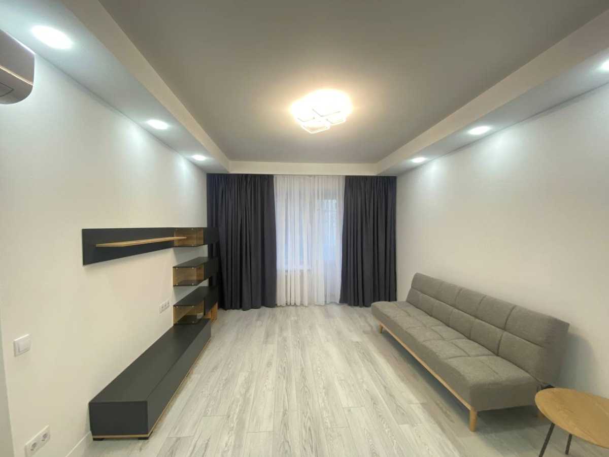 Здам довгостроково 2-к квартиру Київ, Печерський, пл. Велика Васильківська, 112. 