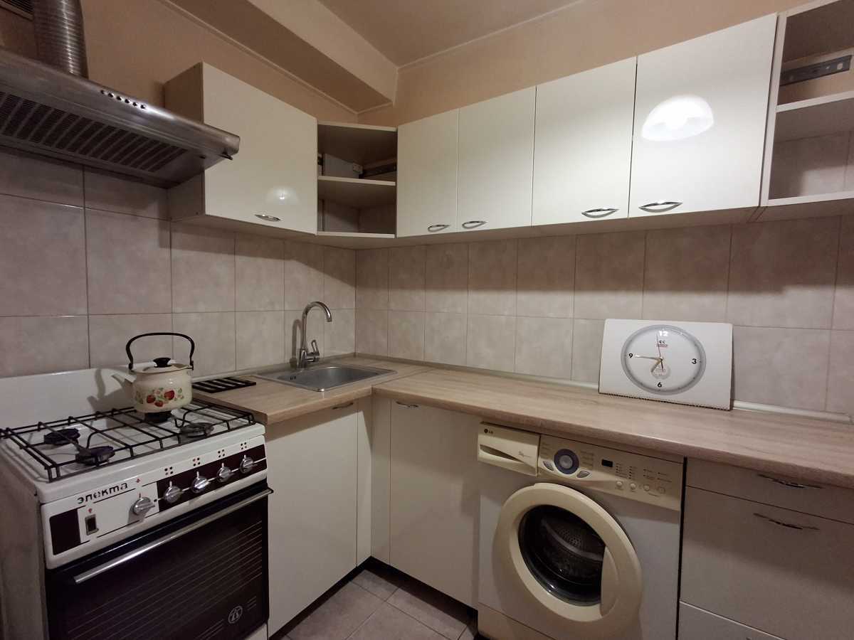 Здам довгостроково 2-к квартиру Київ, Дніпровський, бульв. Перова, 25б. 