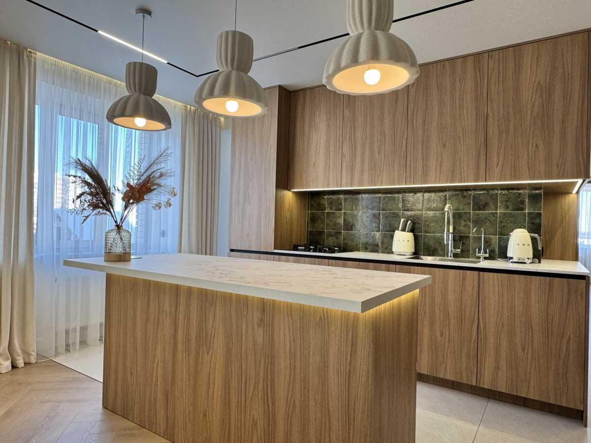 Продам 3-к квартиру Бучанський, Ірпінь, Дем яна Попова, 26в. 