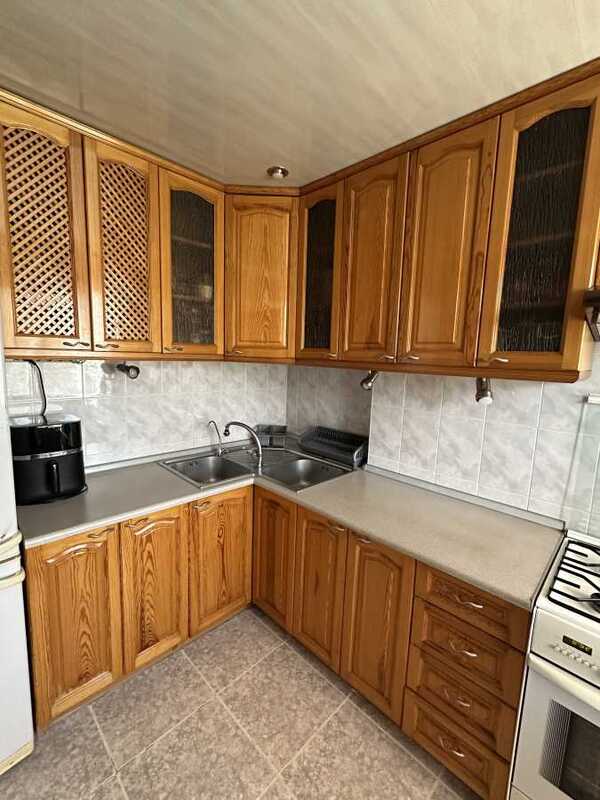 Продам 3-к квартиру Дніпро, Соборний, Мандрыковская, 136. 