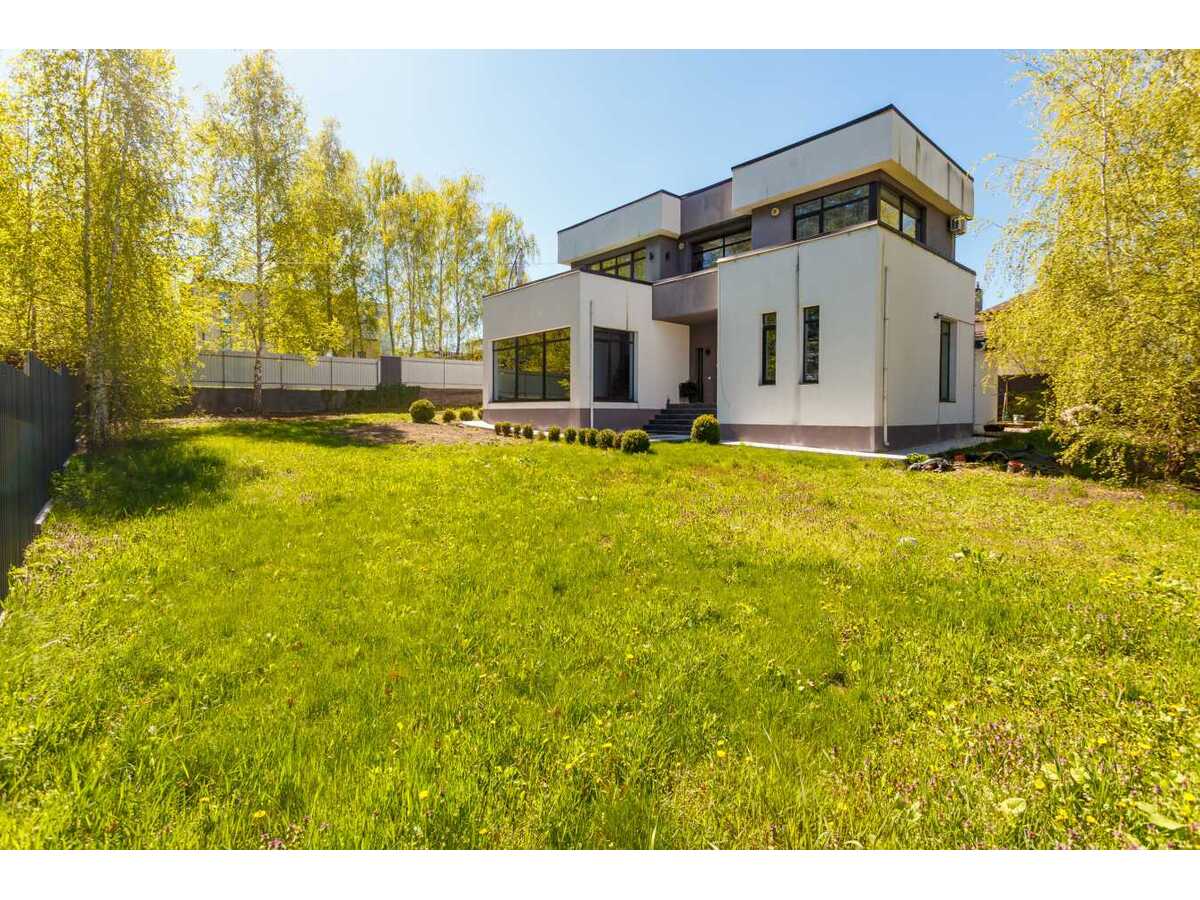 Здам довгостроково 3-к дім Бучанський, Горбовичі, Ожинова, 69. 