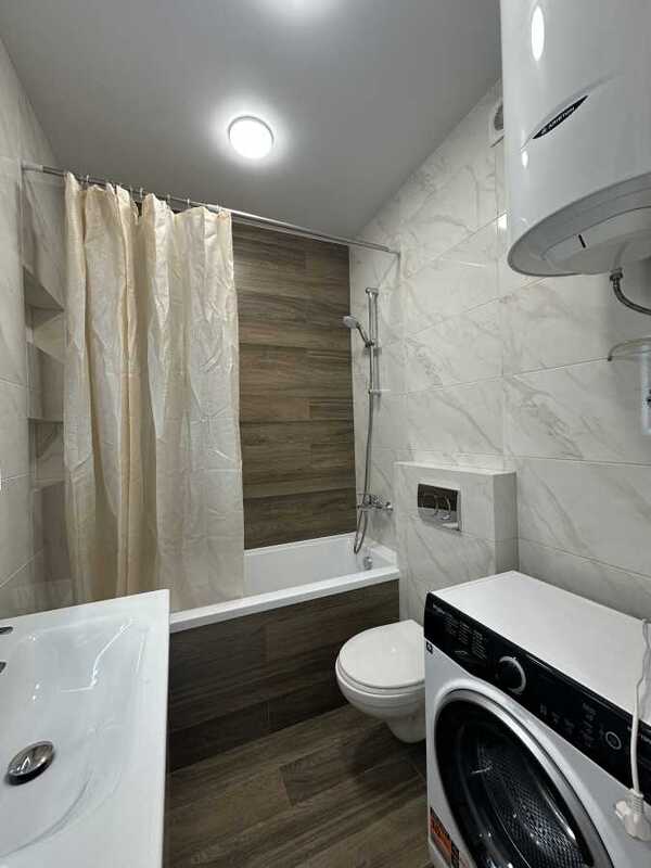 Здам довгостроково 1-к квартиру Київ, Солом`янський, вул. Михайла Дерегуса, 42. 