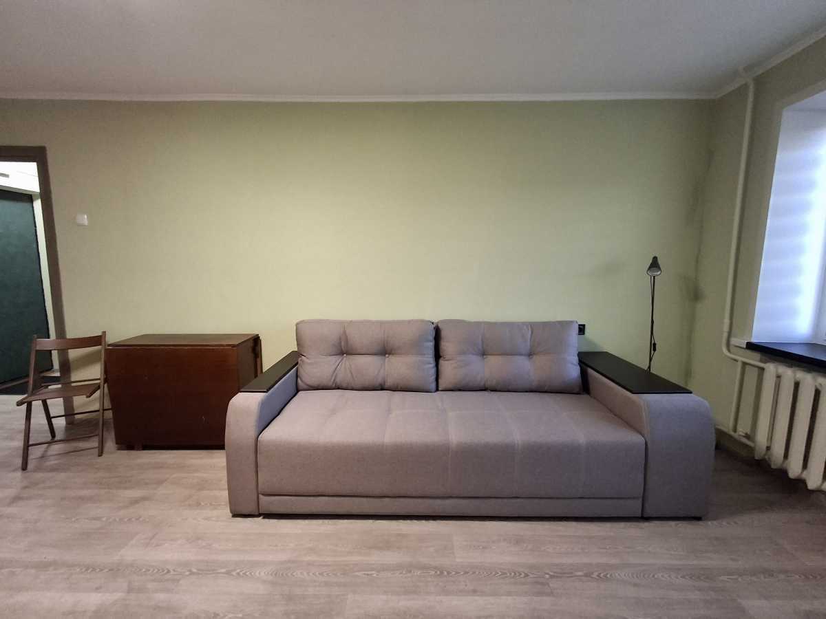 Здам довгостроково 1-к квартиру Київ, Дніпровський, просп. Павла Тичини, 3А. 