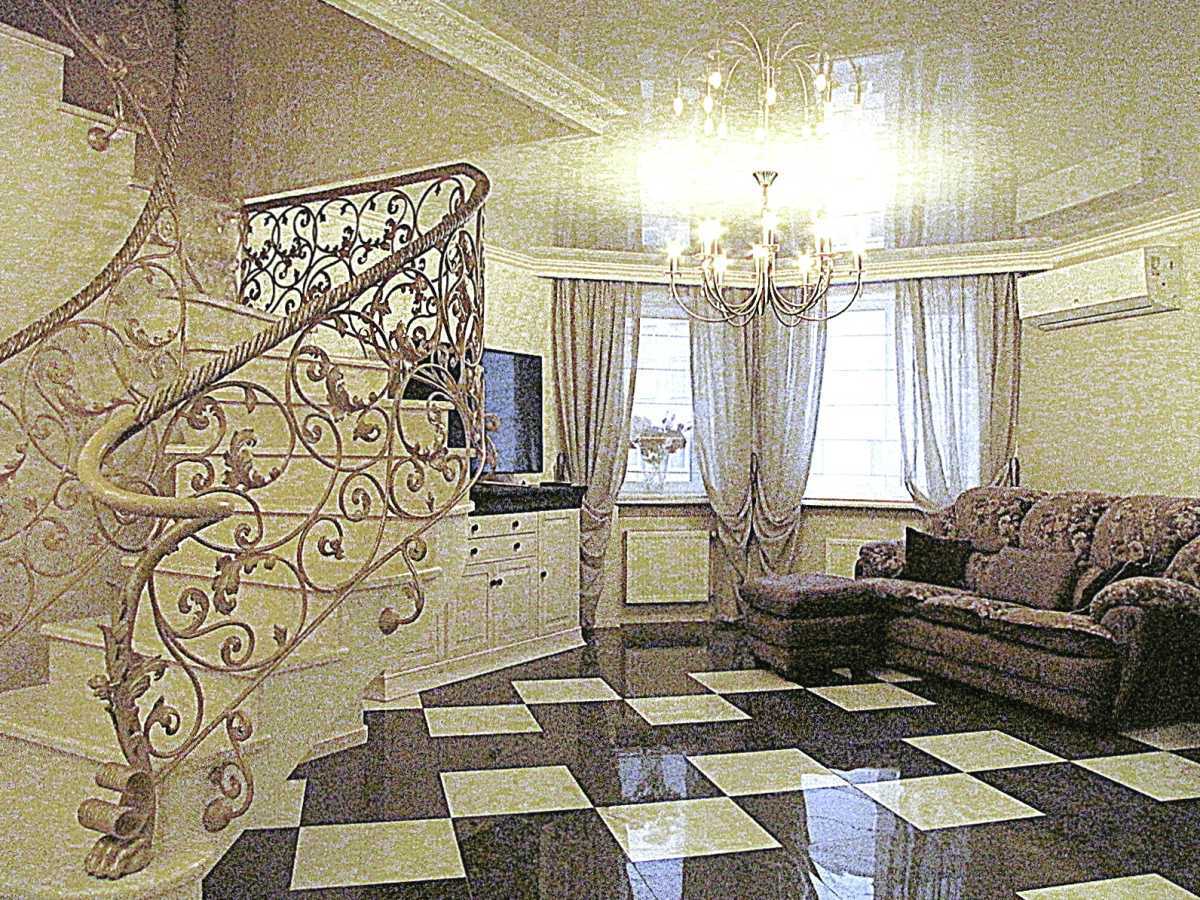 Продам 4-к квартиру Бучанський, Софіївська Борщагівка, Боголюбова, 16. 