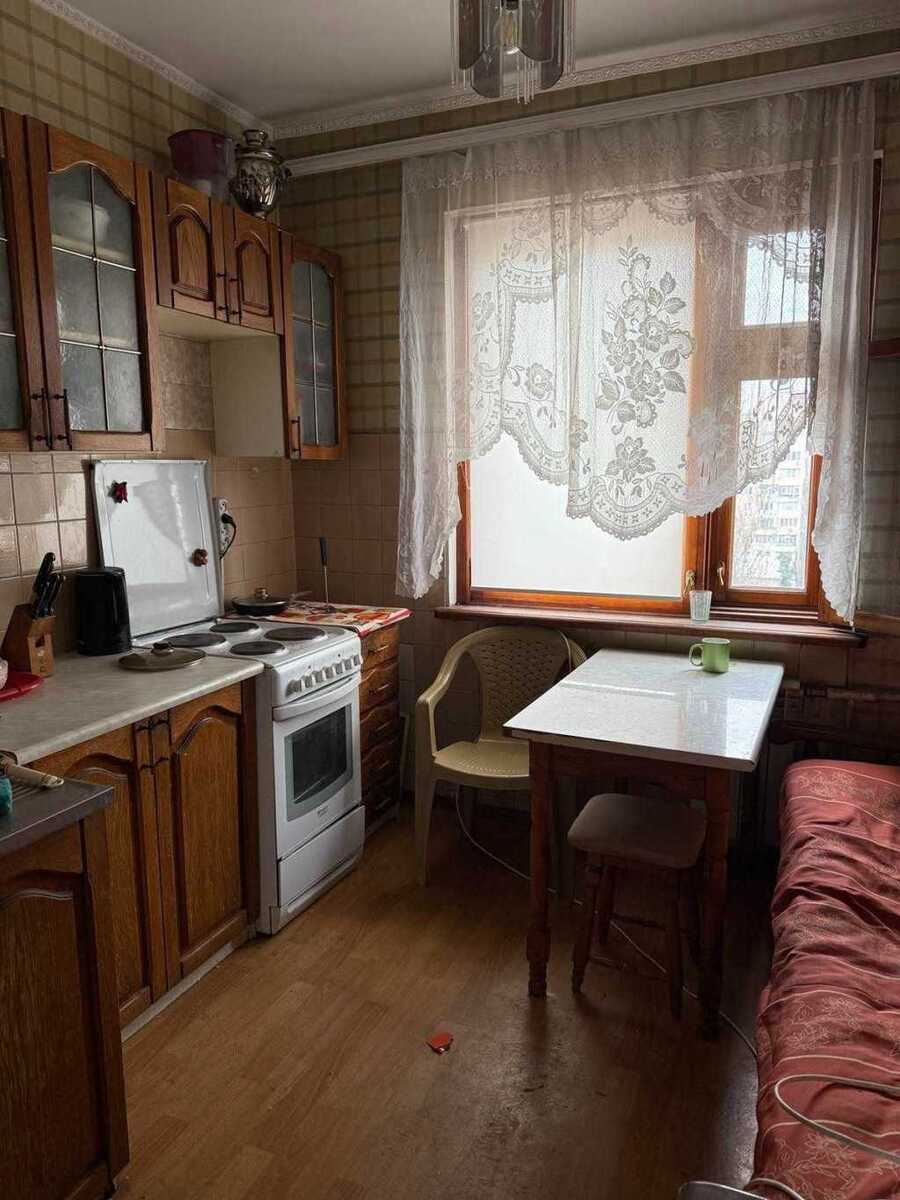 Продам 2-к квартиру Одеса, Хаджибейський, Люстдофская дорога, 13. 