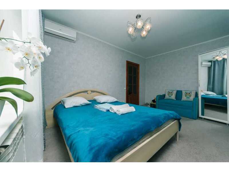 Здам подобово 1-к квартиру Київ, Подільський, просп. Правди, 70б. 