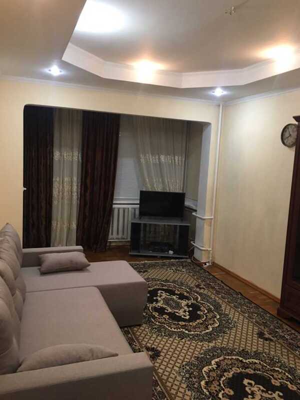 Здам довгостроково 2-к квартиру Київ, Деснянський, вул. Кубанської України , 45. 