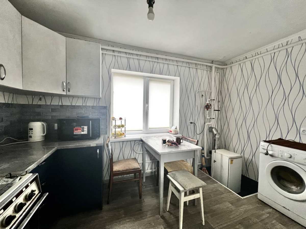 Продам 6-к дім Фастівський, Фастів, Лянгасова, 72. 