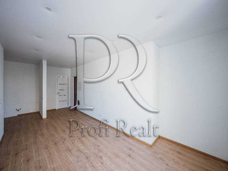 Продам 1-к квартиру Київ, Подільський, вул. Всеволода Змієнка, 15/23. 