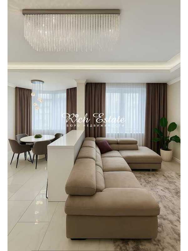 Продам 3-к квартиру Київ, Подільський, вул. Вишгородська, 45. 