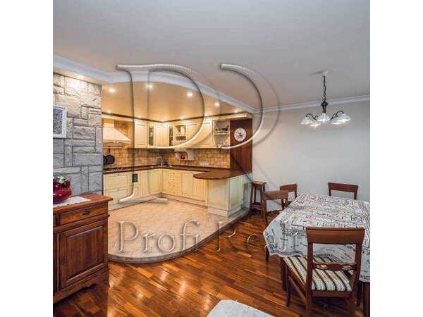 Продам 3-к квартиру Київ, Дарницький, вул. Михайла Драгоманова, 17. 