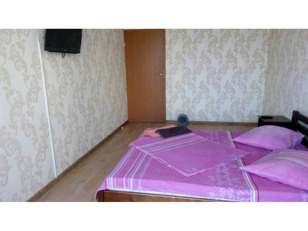 Здам довгостроково 1-к квартиру Київ, Оболонський, просп. Героїв Сталінграду, 17а. 