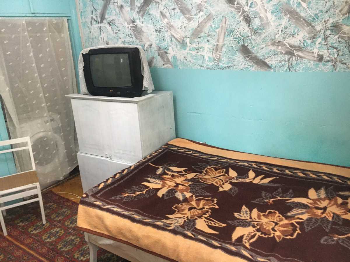 Здам довгостроково 1-к квартиру Київ, Солом`янський, вул. Новопольова, 99. 