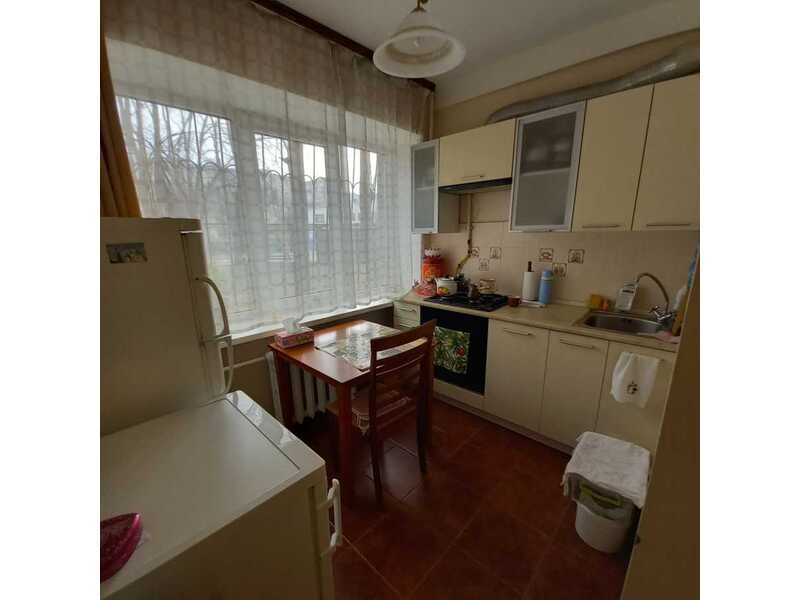 Здам довгостроково 1-к квартиру Київ, Солом`янський, вул. Ніжинська, 20. 