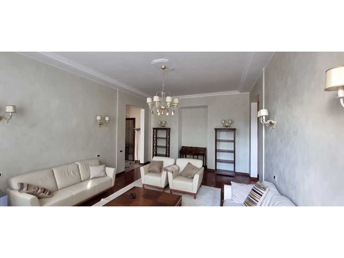 Здам довгостроково 2-к квартиру Київ, Подільський, узвіз Андріївський, 2б. 