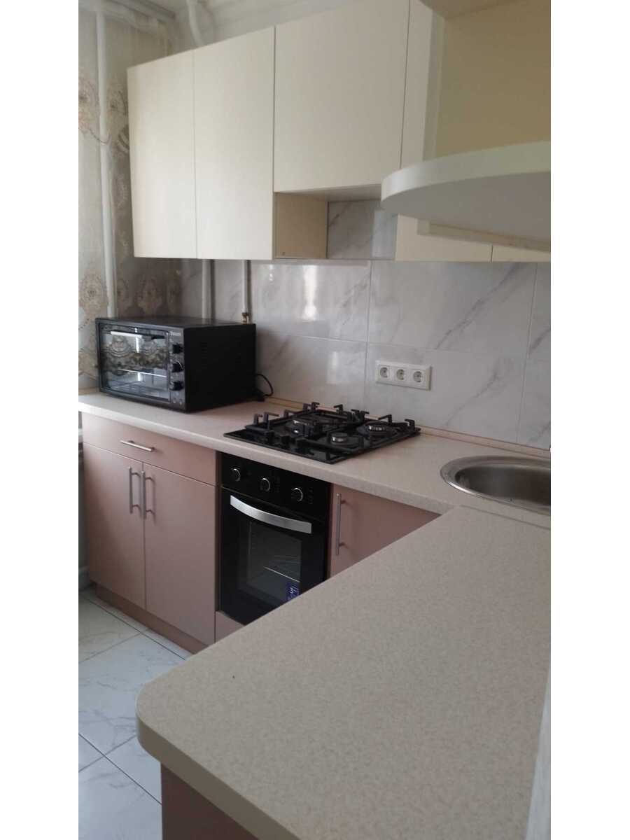 Продам 1-к квартиру Бучанський, Вишневе, європейська, 18. 