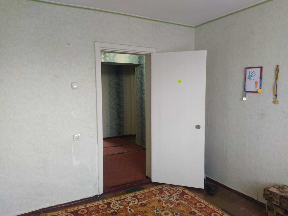 Продам 3-к квартиру Дніпро, Долинське, Дружби, 3. 