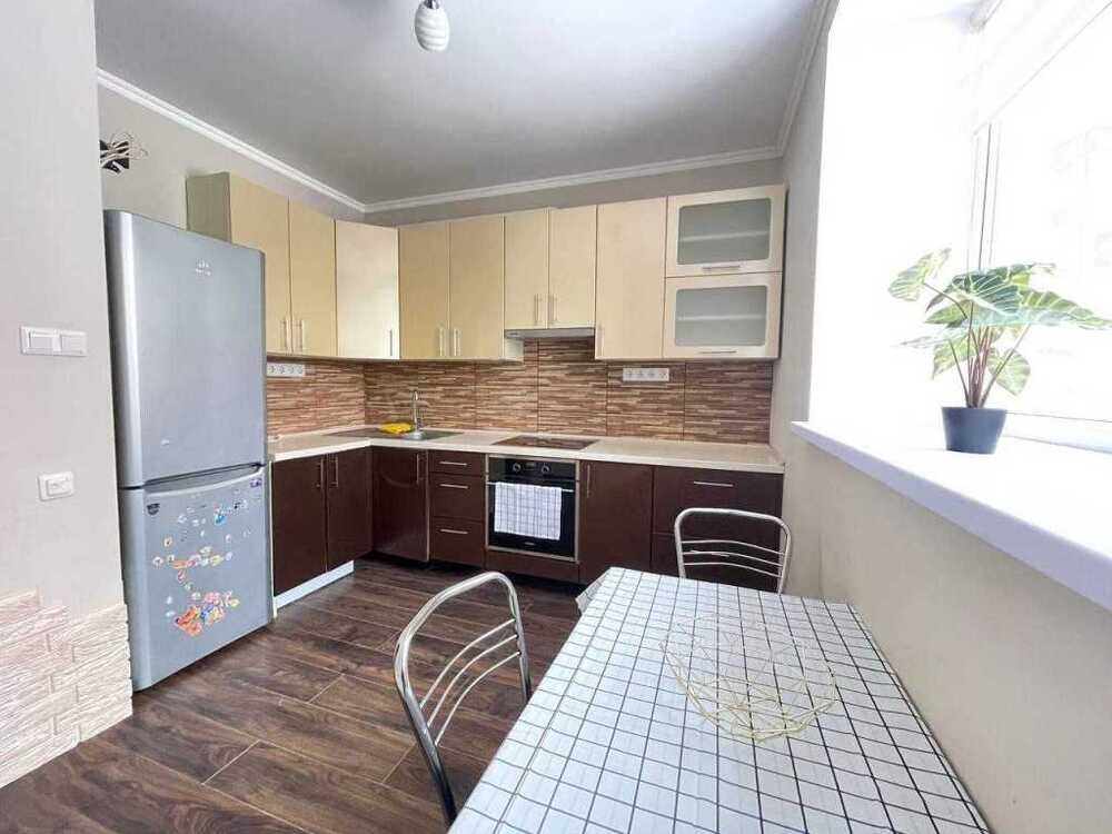 Продам 1-к квартиру Бучанський, Білогородка, Зоряна, 27. 