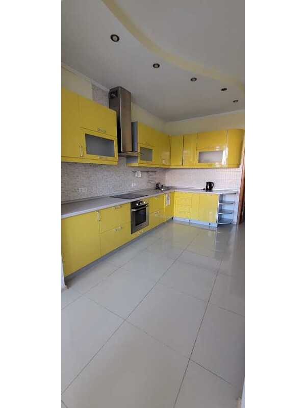 Здам довгостроково 2-к квартиру Київ, Оболонський, просп. Героїв Сталінграду, 6. 