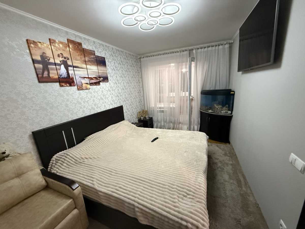 Здам довгостроково 2-к квартиру Київ, Дніпровський, вул. Братиславська, 13. 