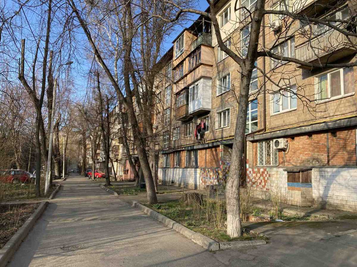 Здам довгостроково 2-к квартиру Київ, Солом`янський, просп. Відрадний, 40. 