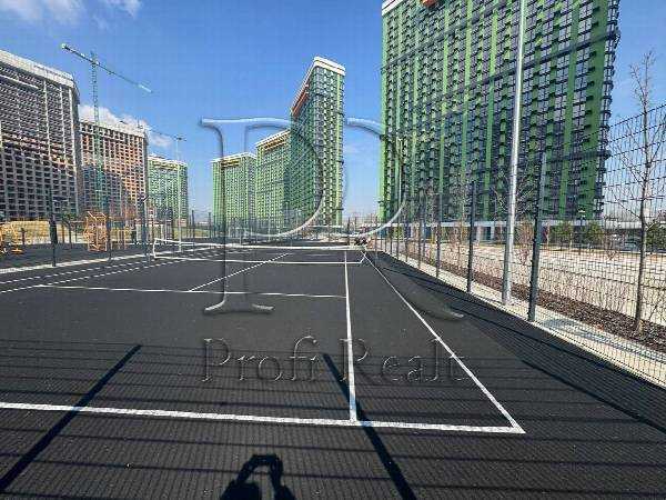 Продам 2-к квартиру Київ, Дарницький, вул. Причальна, 10. 