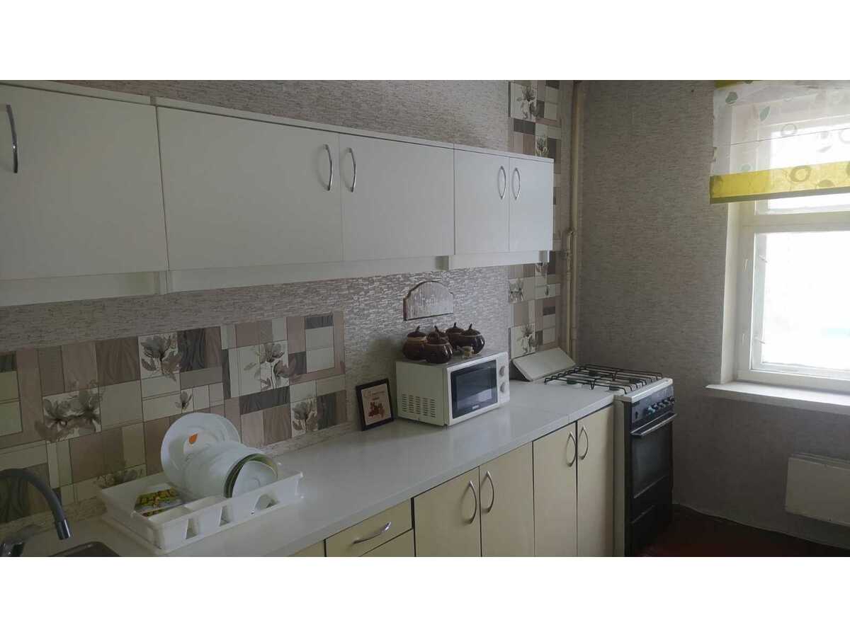 Продам 2-к квартиру Київ, Дарницький, вул. Михайла Драгоманова, 5. 