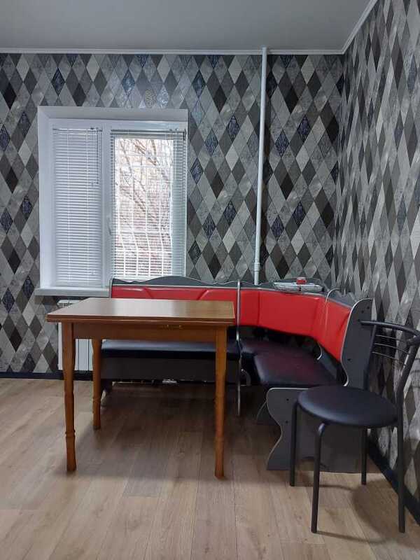 Продам 1-к квартиру Київ, Дарницький, вул. Михайла Драгоманова, 12а. 