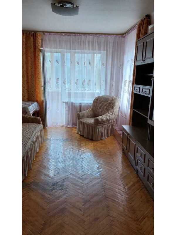 Продам 2-к квартиру Київ, Дніпровський, вул. Валентина Сєрова. 