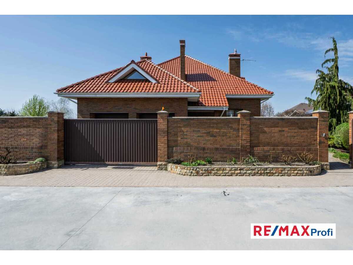 Продам 5-к дім Обухівський, Хотів, Олександра Невского. 