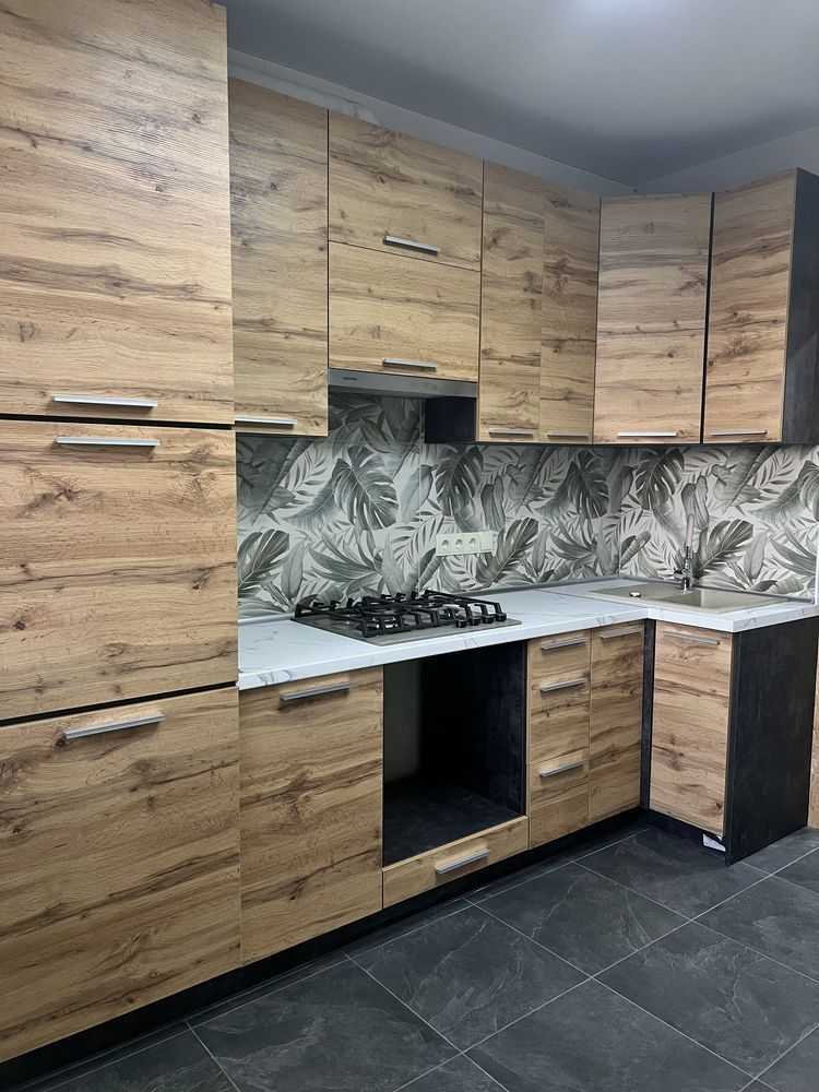 Продам 2-к квартиру Бучанський, Софіївська Борщагівка, проспект Небесної Сотні, 26/14. 