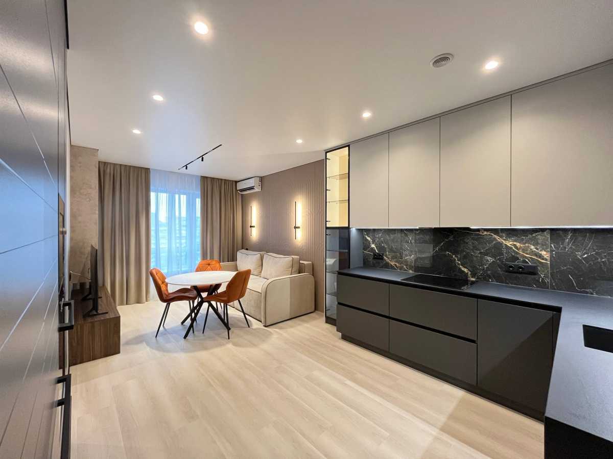 Здам довгостроково 1-к квартиру Київ, Голосіївський, просп. Голосіївський, 76. 