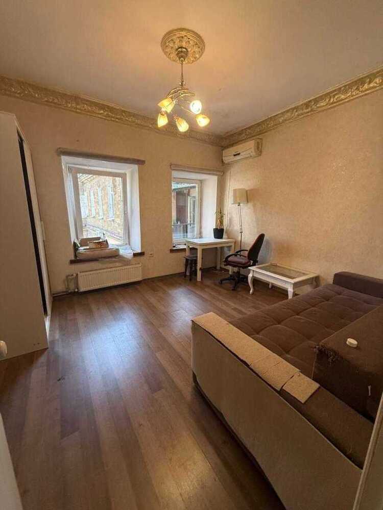 Продам 1-к квартиру Одеса, Приморський, Белинского. 