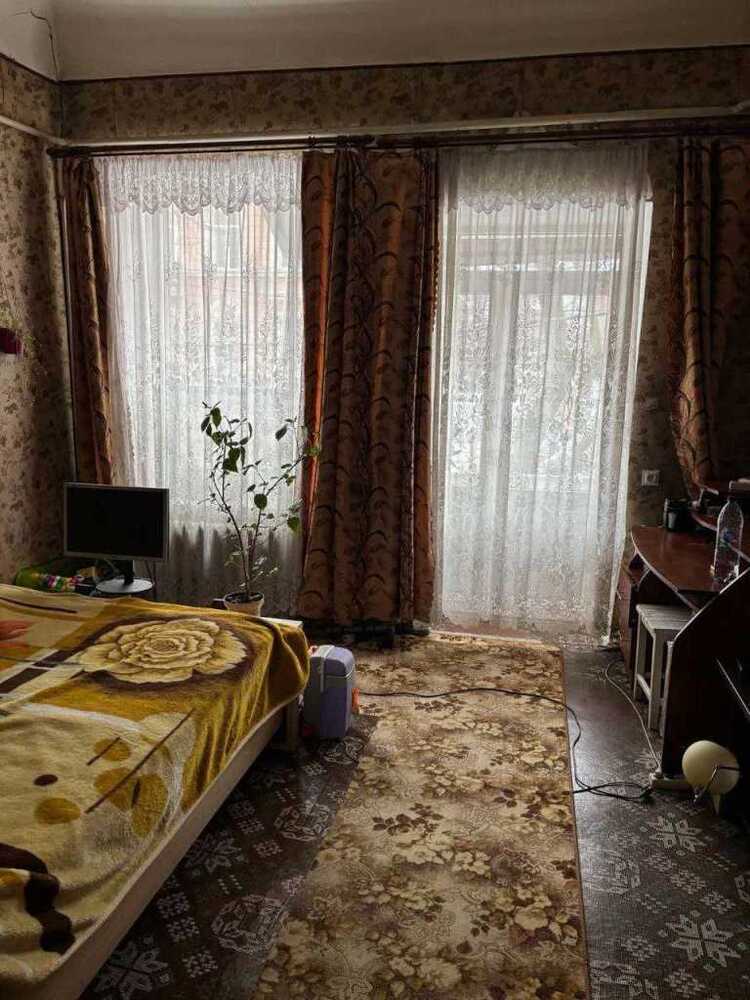 Продам 2-к квартиру Одеса, Приморський, Кузнечная. 