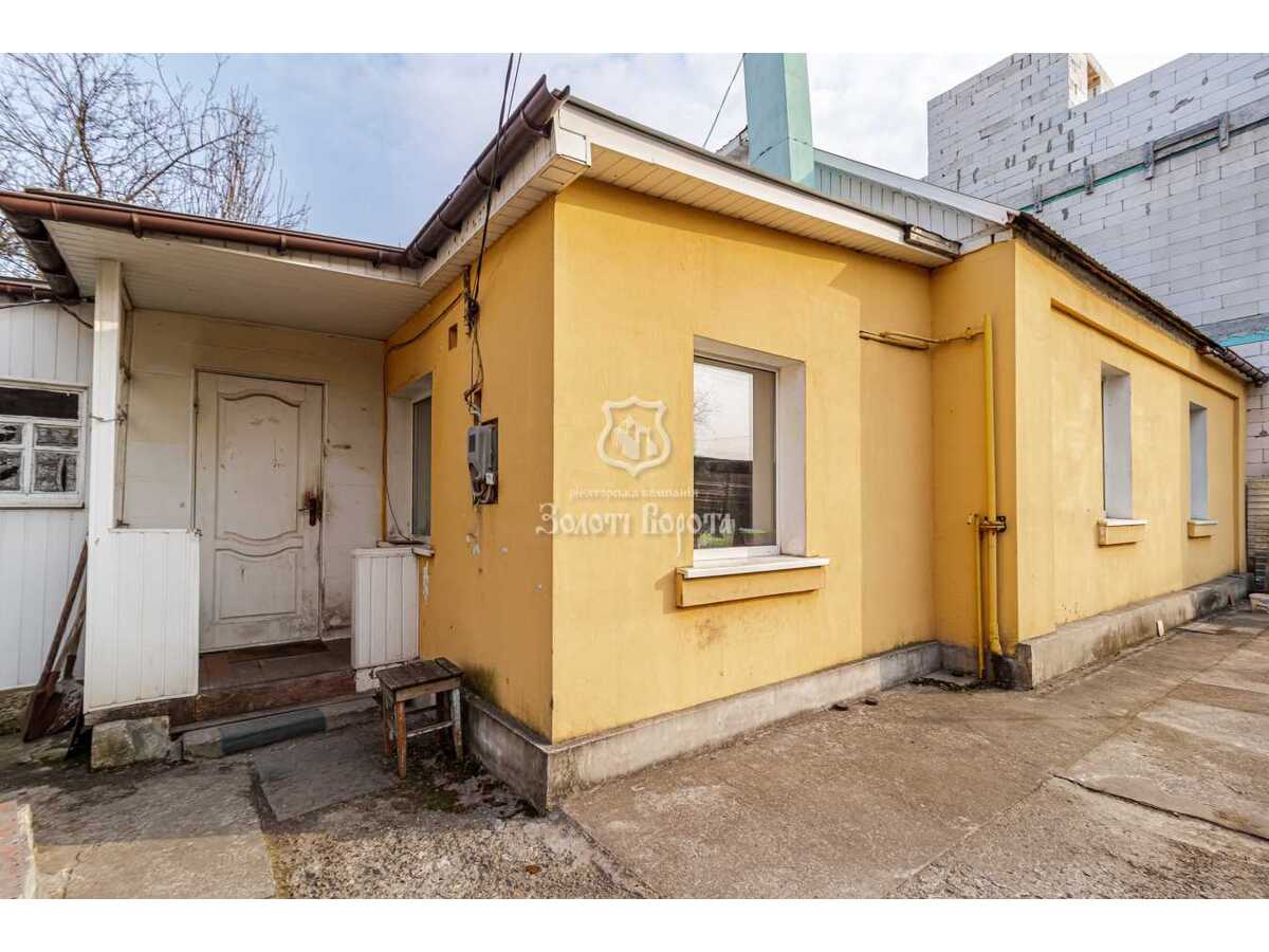 Продам 3-к дім Київ, Солом`янський, вул. Кринична, 30. 