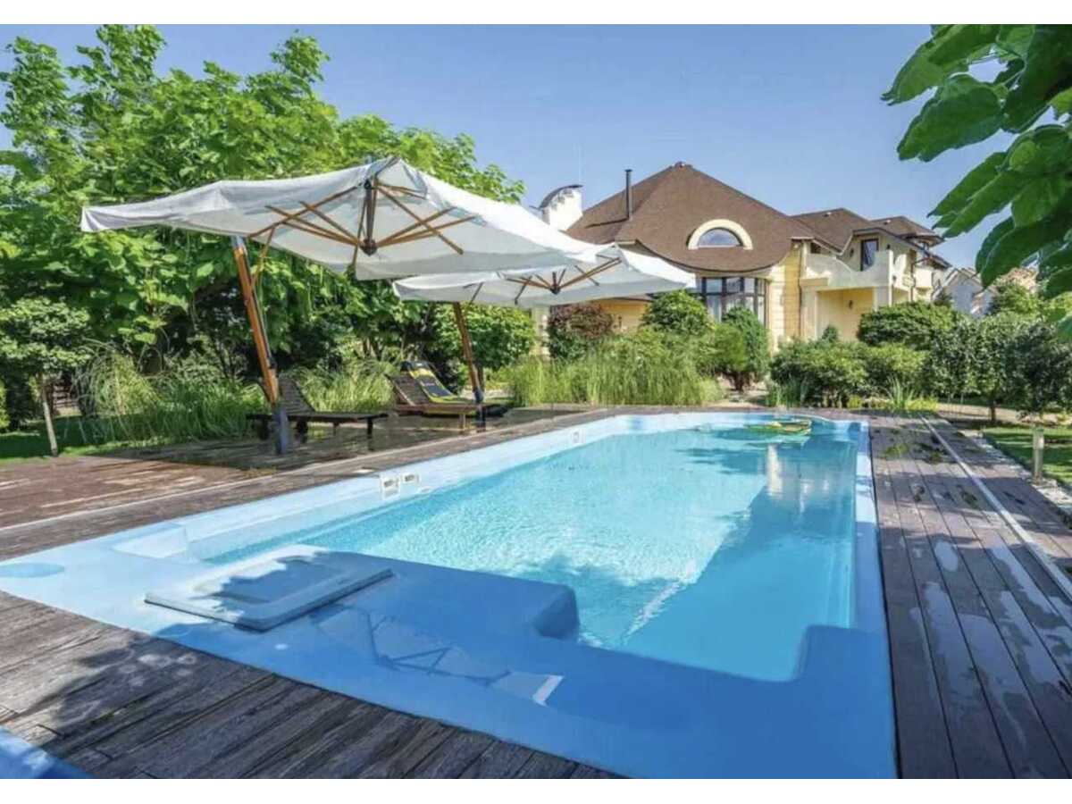 Продам 10-к дім Київ, Дарницький, вул. Центральна. 