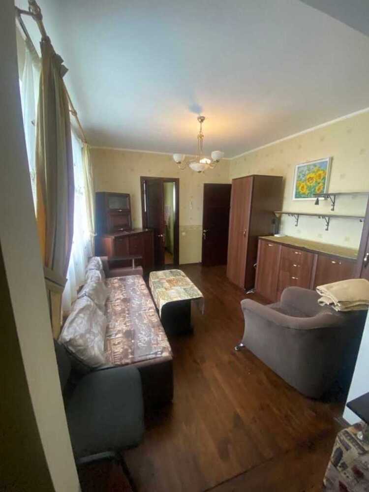 Здам довгостроково 1-к квартиру Київ, Святошинський, вул. Академіка Туполєва, 17Г. 