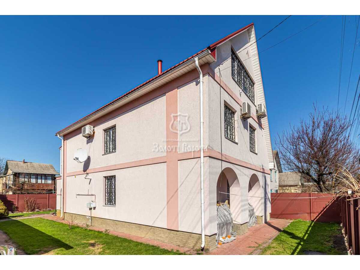 Продам 5-к дім Київ, Дарницький, вул. 1-а Садова, 3. 