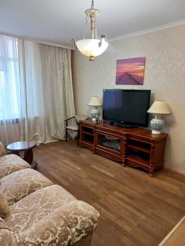 Здам довгостроково 1-к квартиру Київ, Солом`янський, просп. Валерія Лобановського, 4Г. 