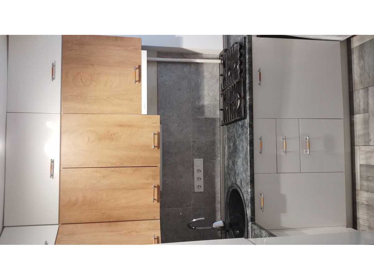 Продам 1-к квартиру Київ, Подільський, вул. Тираспольська, 43/1. 