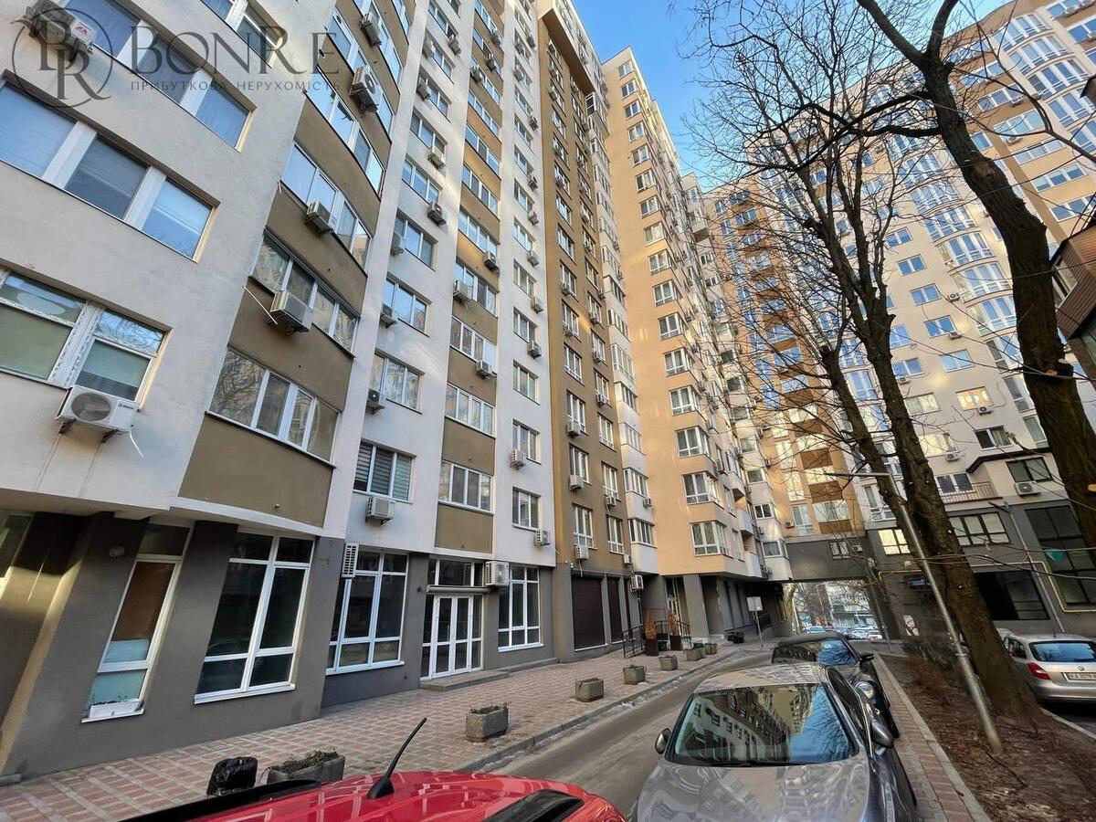 Оренда, Торгове, Фасад, Деміївська, 80м2