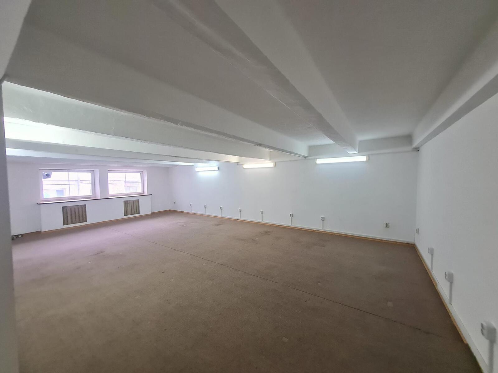 Приміщення 150 м.кв. Вікентія Хвойки 18/14 Оболонський район Без%