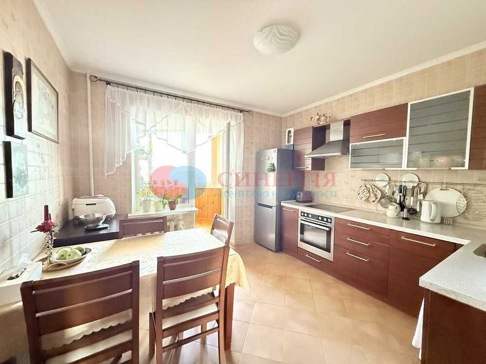 Продам 3-к квартиру Київ, Оболонський, вул. Маршала Тимошенка, 15Г. 