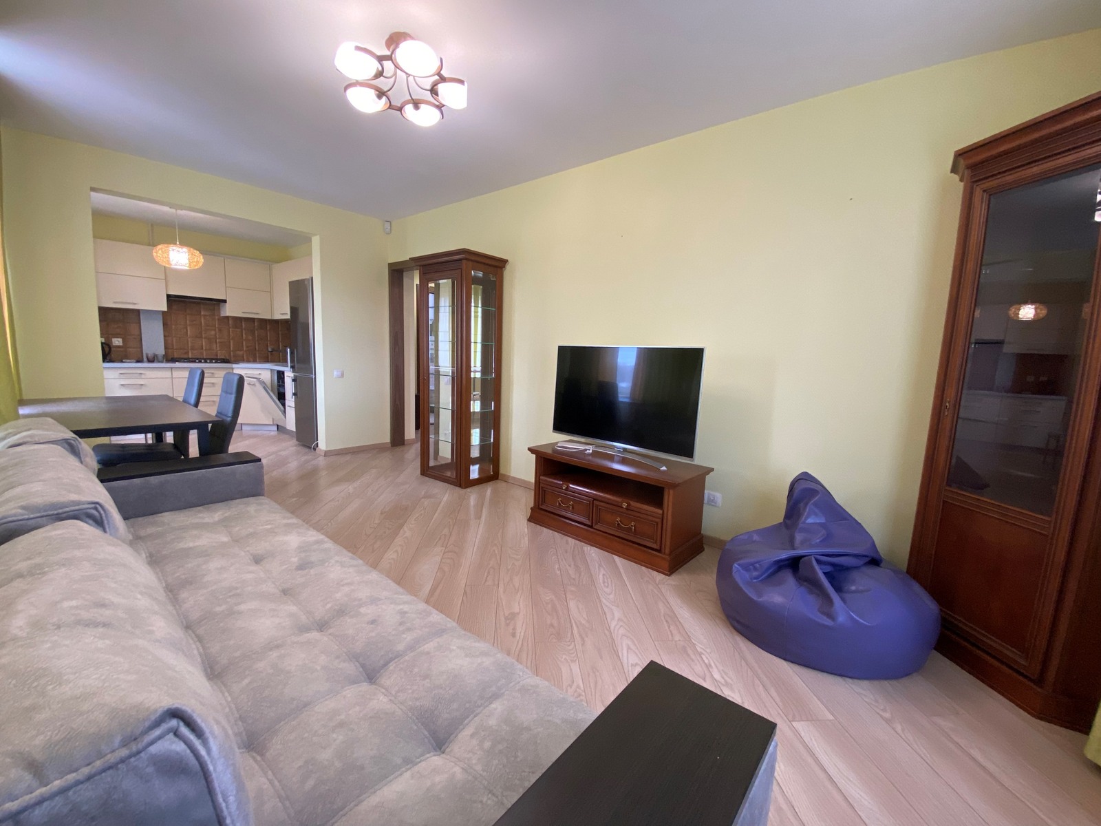 Є інвертор 12кВт! Оренда 2 кімнатної квартири 47м2, Борщагівська 4, м. Політех