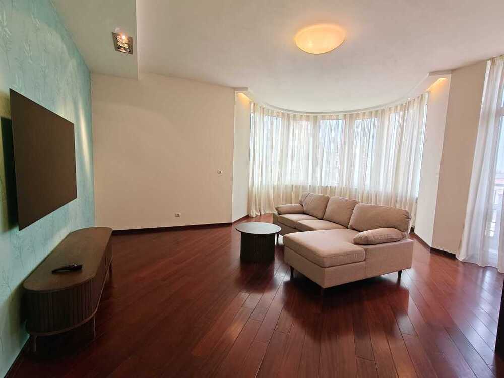 Здам довгостроково 2-к квартиру Київ, Шевченківський, вул. Молдавська, 2. 