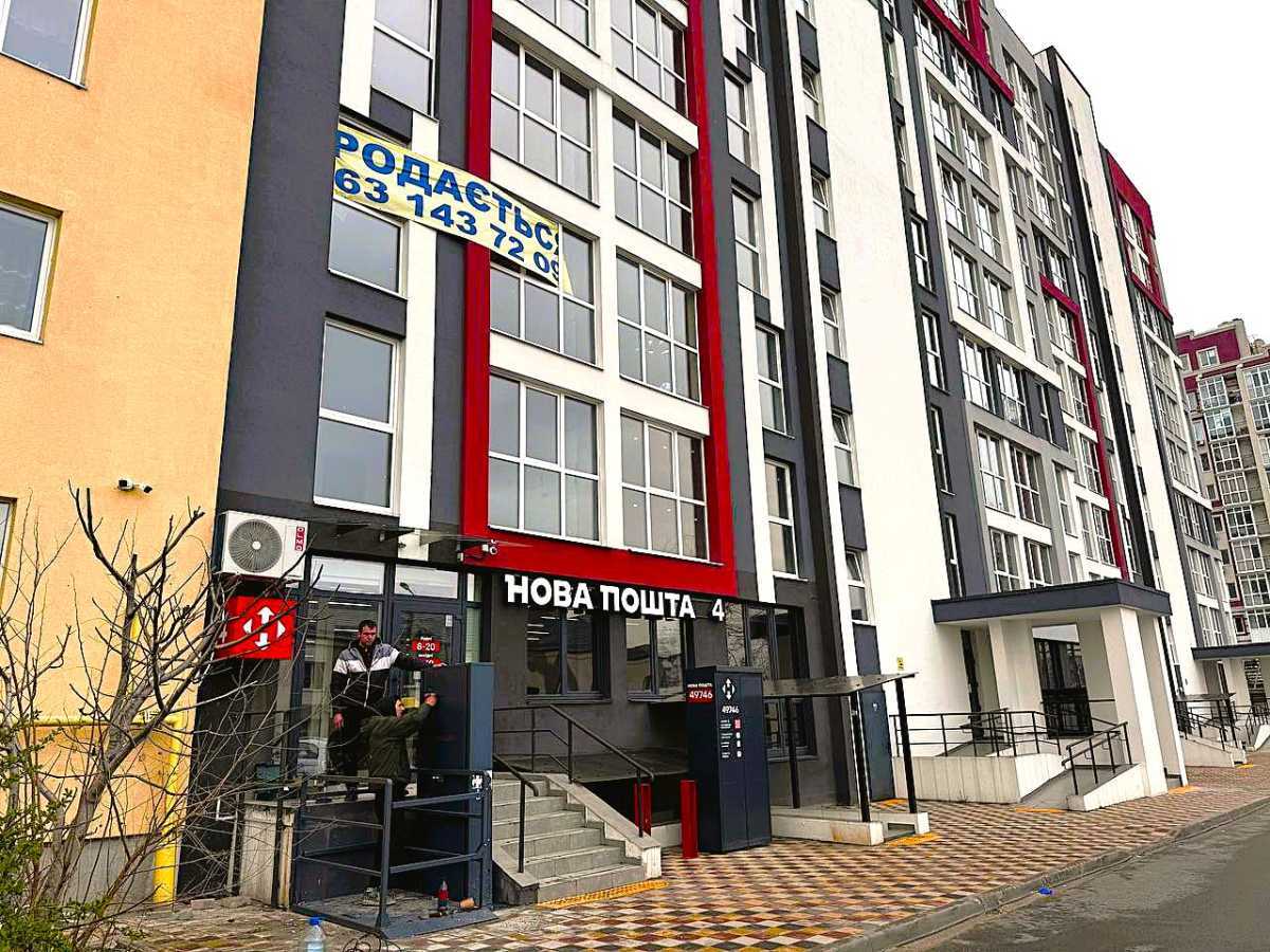 Здам довгостроково  приміщення вільного призначення Бучанський, Гостомель, Свято-Покровська, 73. 