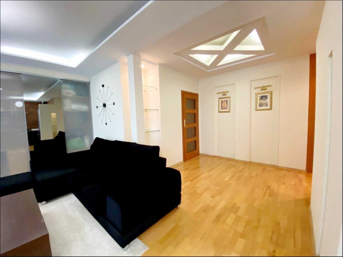 Здам подобово 2-к квартиру Дніпро, Центральний, Проспект. Дмитрия Яворницкого, 11. 