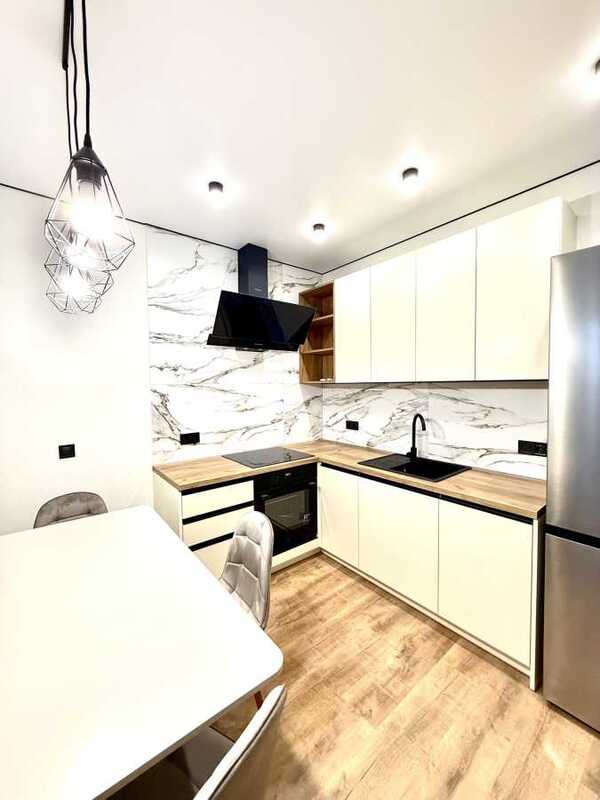 Здам довгостроково 1-к квартиру Броварський, Бровари, Чубинського, 15. 