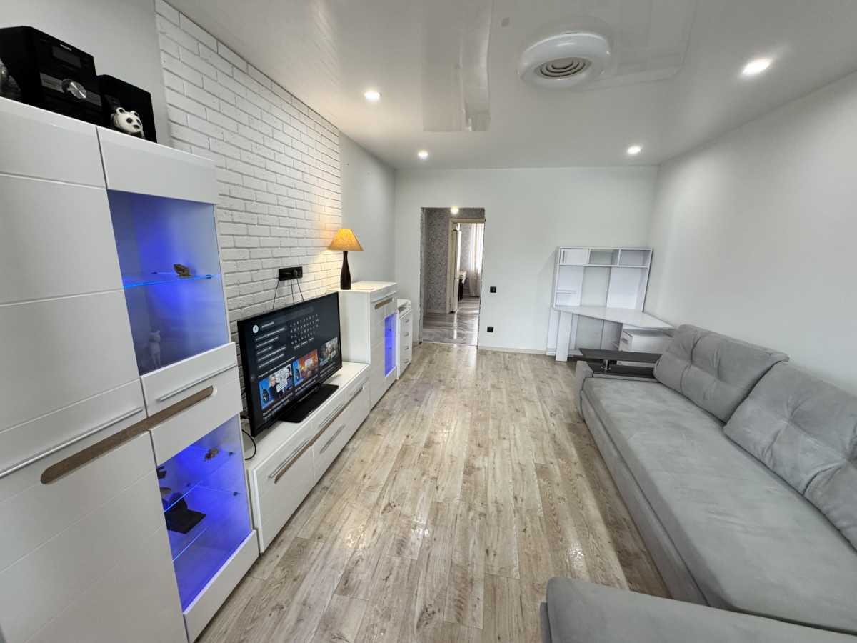 Здам довгостроково 2-к квартиру Київ, Деснянський, вул. Військове містечко 161, 27. 